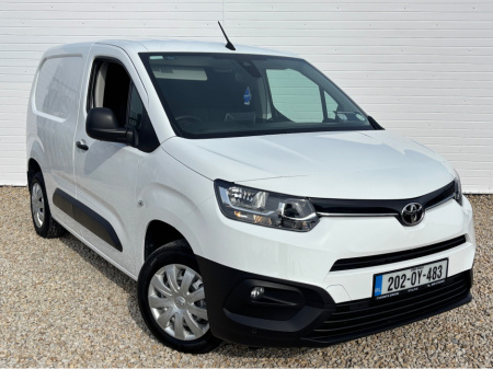 2020 Toyota Proace Combi 3 SEATER €14,760