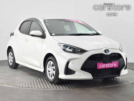 2020 Toyota Yaris 1.5 Hybrid Auto €17,888