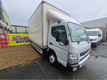 2017 FUSO Canter Mitsubishi Fuso Canter 7c15g truck 7.5ton hybrid with 18 ft box and a 1.5 tonne taillift.