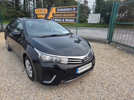 2015 Toyota Corolla D-4D 90 (1.4) Terra €7,500