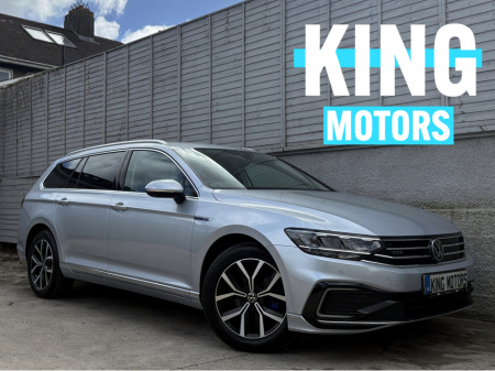 2022 Volkswagen Passat GTE DSG 215BHP / 12 MONTH NATIONWIDE WARRANTY INCLUDED / PLUG-IN HYBRID / BLACK LEATHER / AUTO TAILGATE / CAMERA / NAV / PARK ASSIST / APPLE CARPLAY / *FINANCE PACKAGES AVAILABLE* €27,985