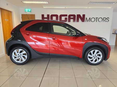 2022 Toyota Aygo X Design 4DR * BEST SPEC * €15,750