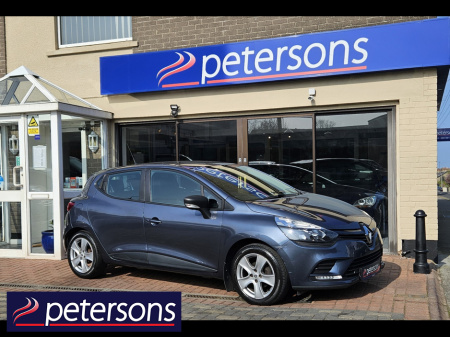 2017 Renault Clio IV EXPRESSION 1.2 PETROL 4DR - LOW MILEAGE €9,950