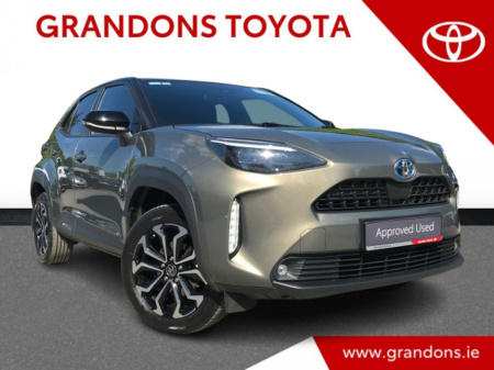 2022 Toyota Yaris Cross LUNA SPORT - GRANDONS