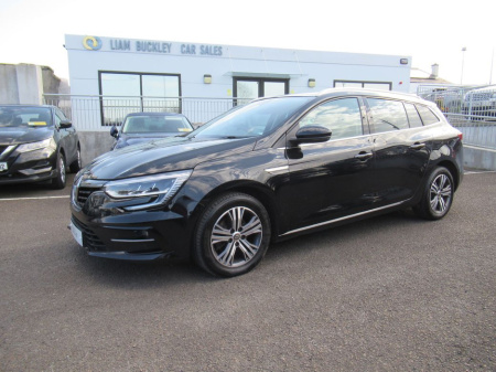 2022 Renault Megane ICONIC DCI €19,190