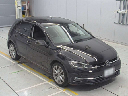 2019 Volkswagen Golf Coming to stock in the near future 1.2 Golf 2019 in black with low mileage 56K klms