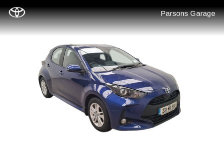 2023 Toyota Yaris YARIS 1.5 HYBRID LUNA €23,995