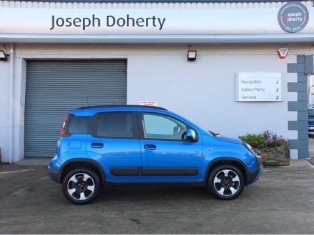 2025 Fiat Panda 1.0 CROSS 5DR €18,995