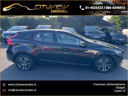 2017 Volvo V40 D2 MOMENTUM ED 5DR €10,950