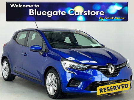 2022 Renault Clio Dynamique Edition Naeb TCE 90**SEMI DIGITAL DASH**BLUETOOTH**BLACK&GREY CLOTH INTERIOR**MULTIFUNCTIONAL STEERING WHEEL**ELECTRIC MIRRORS**AIR CONDITIONING**FINANCE AVAILABLE** €16,295