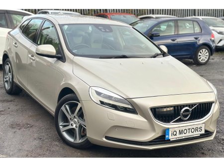 2016 Volvo V40 Cross Country 2.0L Diesel Automatic (9040) €13,995