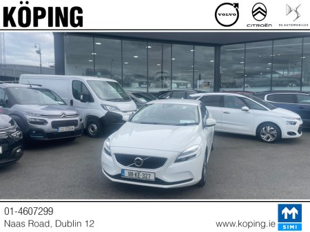 2018 Volvo V40 D2 MOMENTUM EDITION // HIGH SPEC // LEATHER // REVERSING CAMERA TFT INSTRUMENT DISPLAY