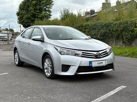 2015 Toyota Corolla D-4D 90 (1.4) Terra