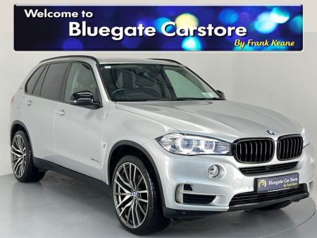 2017 BMW X5 XDRIVE40E SE 5DR AUTO**MULTIFUNCTIONAL STEERING WHEEL**BLACK LEATHER INTERIOR**TOUCH SCREEN INFOTAINMENT**BLUETOOTH**SATNAV**FRONT HEATED SEATS**REVERSE CAMERA**PARKING SENSORS**