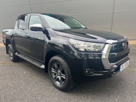 2025 Toyota Hilux
