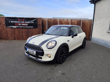 2016 MINI Hatch Cooper D Seven €9,999
