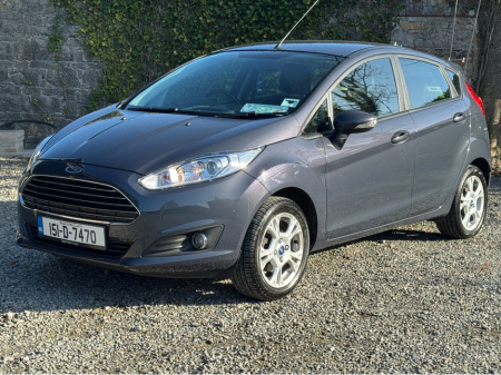 2015 Ford Fiesta 1.25 Zetec Full Service History