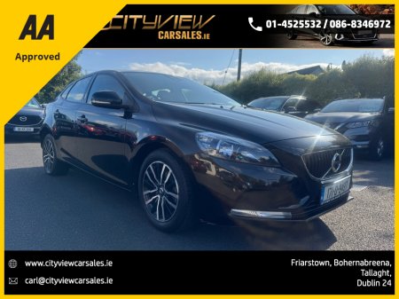 2017 Volvo V40 D2 MOMENTUM ED 5DR €10,950
