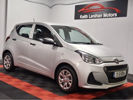 2017 Hyundai i10 **LOW KLMS**