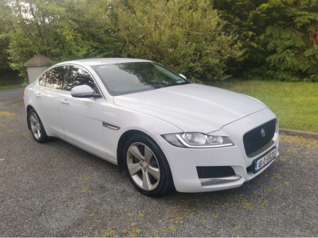 2016 Jaguar XF 2.0 D PRESTIGE 180PS 4DR AUTO