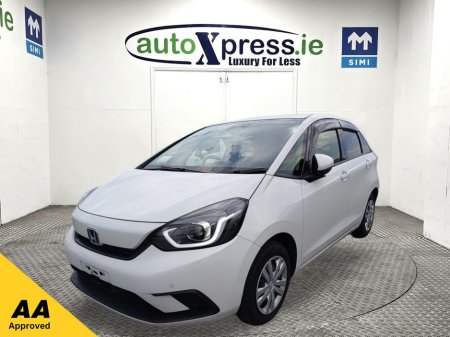 2020 Honda Fit 1.5 Automatic, Reversing camera €16,995
