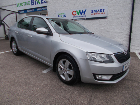 2014 Skoda Octavia AMBITION 1.6 TDI DSG AUTOMATIC - 50,000KM!