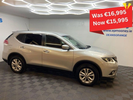 2015 Nissan X-Trail  €15,995