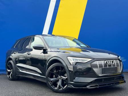 2020 Audi e-tron 50 QUATTRO AUTO // BLACK STYLING PACK // RS-PERFORMANCE BODYKIT // SERVICE RECORD