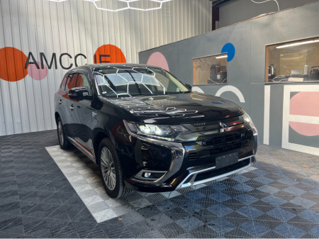 2019 Mitsubishi Outlander OUTLANDER 2.4 HYRBID G PLUS / REVERSE CAMERA , 360 CAMERA , HEATED SEATS & MORE