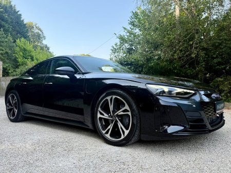 2022 Audi e-tron GT quattro *All Black…Bang and Olufsen*