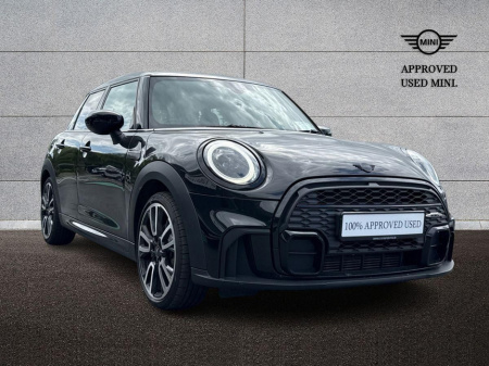 2022 MINI Hatch 5-Door Cooper Sport €31,950