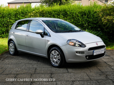 2014 Fiat Punto EASY 1.2 4DR