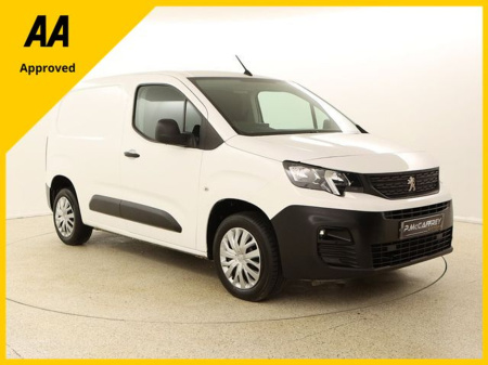 2021 Peugeot Partner  €10,450