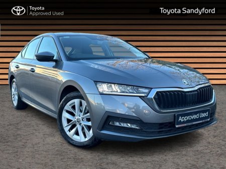 2023 Skoda Octavia AMBITION 2.0 TDI 115HP // AIR CON // APPLE CARPLAY/ANDROID AUTO // REAR CAMERA & PARK ASSIST // FULL WARRANTY