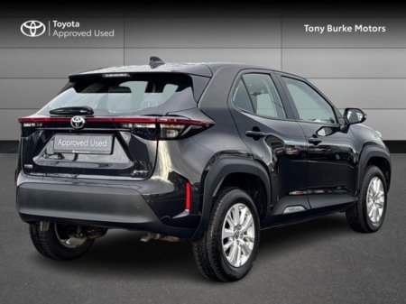 2024 Toyota Yaris Cross - Icon Edition - Crossover - 1.5 Hybrid - Automatic - EUR 180 Tax - Super Features // Front Electric Windows // Rear Electric Windows // Electric Mirrors // USB Connection // Apple Carplay €29,899