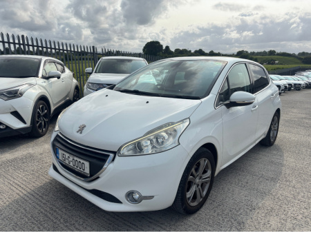 2015 Peugeot 208 ALLURE AUTOMATIC 1.2 €8,995