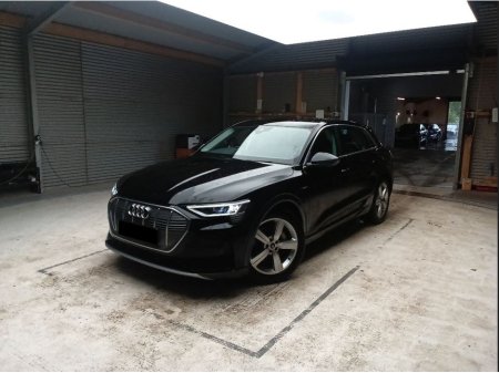 2022 Audi e-tron TECHNIK 55 QUATTRO // 95 KwH BATTERY €33,950