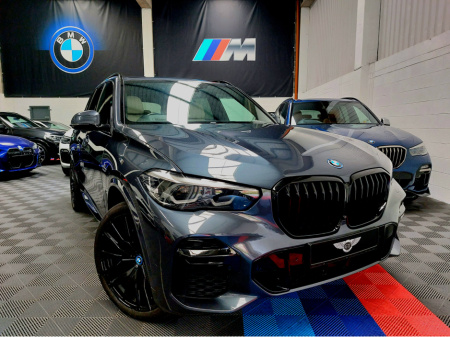 2022 BMW X5 ** RESERVED ****X5 45E M SPORT PRO (HUGH SPEC) INDIVIDUAL MERINO LEATHER - TECHNOLOGY + PACK- COMFORT PLUS PACK - HEAT COMFORT PACK - DRIVER ASSIST PROF PACK- PARK ASSIST PLUS PACK-  4 ZONE CLIMATE €59,995