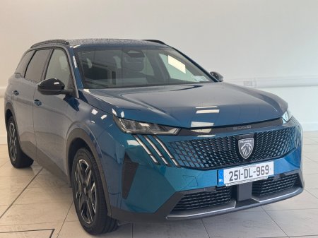 2025 Peugeot 5008 1.2 Hybrid 136bhp E-DCS6 Allure