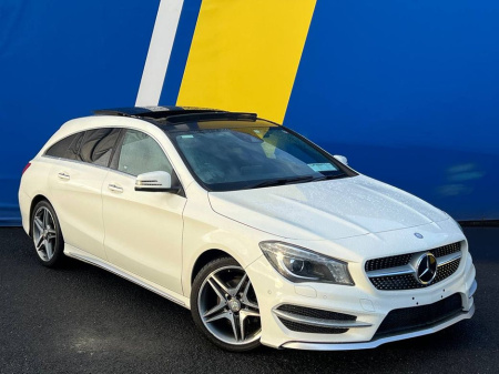 2015 Mercedes-Benz CLA Class CLA180 AMG-LINE 1.6 SHOOTING BRAKE AUTO // OPENING PAN SUNROOF // FULL SERVICE HISTORY // HEATED AMG-LINE SEATS // ADAPTIVE CRUISE CONTROL