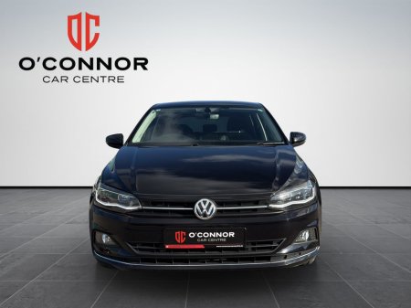 2018 Volkswagen Polo “So clean it looks allergic to dirt.” €15,888