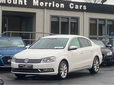 2015 Volkswagen Passat Leather/Auto/Tiny Mileage