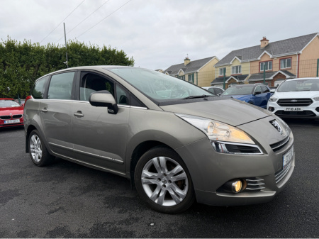2013 Peugeot 5008 ACTIVE 1.6 HDI 115 4DR