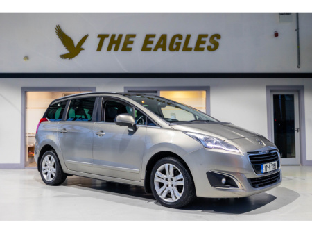 2017 Peugeot 5008 FAMILY 1.6 BLUE HDI 120 A AUTOMATIC €10,950