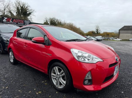 2013 Toyota Aqua 1.8 Hybrid €5,995