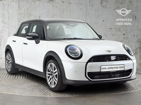 2025 MINI Hatch Cooper C 5 Door €42,900