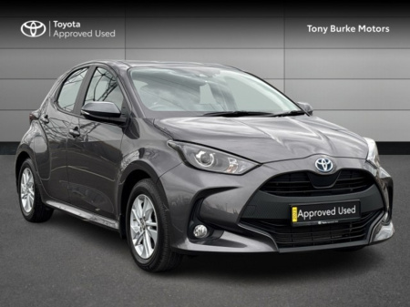 2023 Toyota Yaris - Hybrid - Luna Edition - Only 7,968kms - Great Features - 1.5 Automatic - 1 Owner - EUR 160 Road // Front Electric Windows // Rear Electric Windows // Apple Carplay // Air Conditioned // ABS Brakes