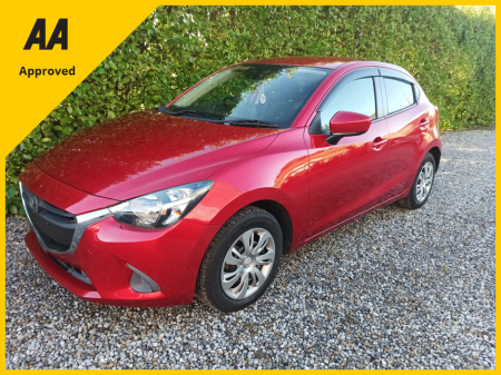 2016 Mazda Mazda2 1.3 AUTOMATIC HIGH SPEC TRACTION CONTROL FACTORY IMMOBILISER PROXIMITY KEY  MULTI FUNCTION STEERING WHEEL LARGE TOUCH SCREEN MULTI MEDIA SYSTEM HD REVERSE CAMERA MAZDA I-STOP FRONT RADAR 2 YEARS NCT