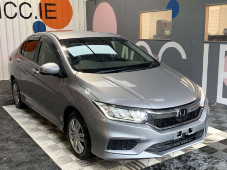 2017 Honda Grace 1.5 Hybrid/61k KMS/Honda Sensing/Honda Grace Automatic