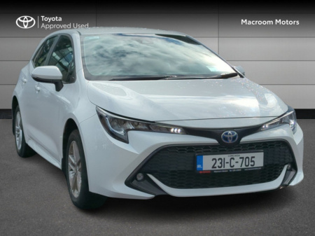 2023 Toyota Corolla COROLLA HYBRID H/B 1.8 LUNA €27,500
